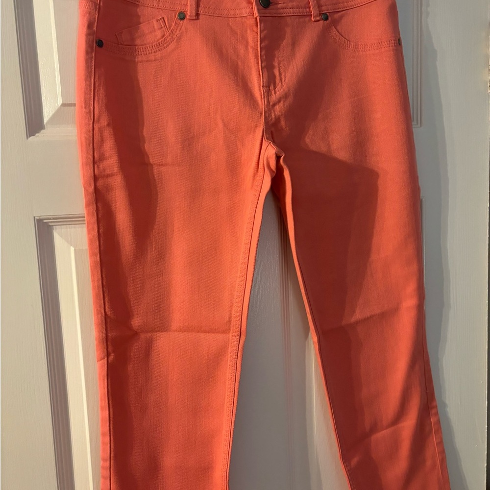 Elle Paris Peachy ColorJean/PantAnkle/Capris Pressed Double Button Fly w/zipper